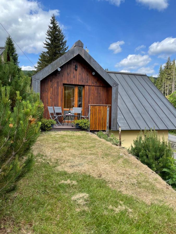 Garage Harrachov Leilighet Eksteriør bilde